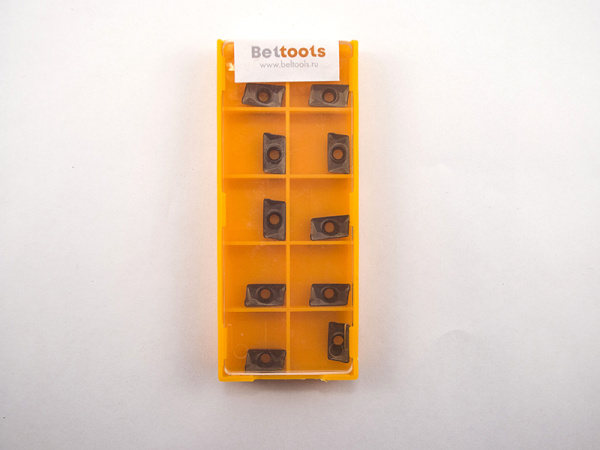 Пластина сменная параллелограммная APKT 11T308-RM KP10 «Русский Инструмент» (РИ) Пластина сменная параллелограммная APKT 11T308-RM KP10 «Русский Инструмент» (РИ)