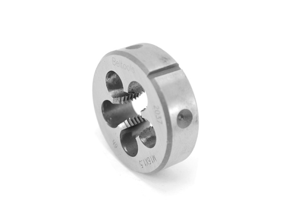 Плашка М16х1,5 6h D=45мм (2650-2043) Beltools Плашка М16х1,5 6h D=45мм (2650-2043) Beltools