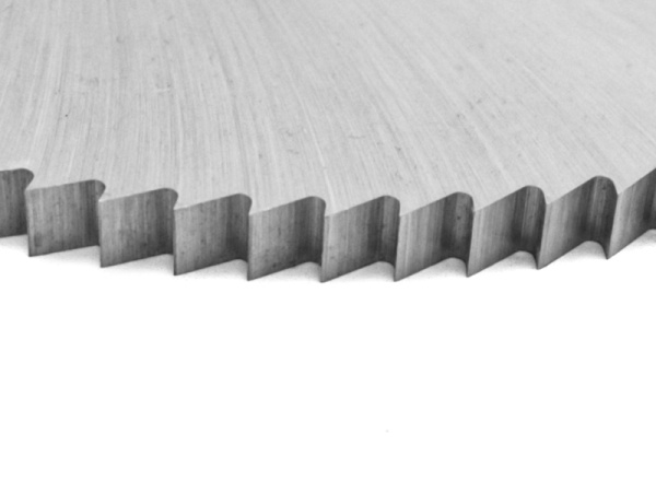 Фреза прорезная 80х1х22 Z=100 тип 1 со ступицей и ш/п HSS ГОСТ 2679-93 Beltools Фреза прорезная 80х1х22 Z=100 тип 1 со ступицей и ш/п HSS ГОСТ 2679-93 Beltools