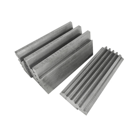 Плашка плоская АII-6-16х40х100 Р6М5 (комплект гребенок 2660-0184 ГОСТ 2287-88) 4шт «Русский Инструмент» (РИ) Плашка плоская АII-6-16х40х100 Р6М5 (комплект гребенок 2660-0184 ГОСТ 2287-88) 4шт «Русский Инструмент» (РИ)