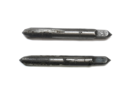 Метчик М6х0,5 ручной 2шт компл. Московский завод "Фрезер" Метчик М6х0,5 ручной 2шт компл. Московский завод "Фрезер"