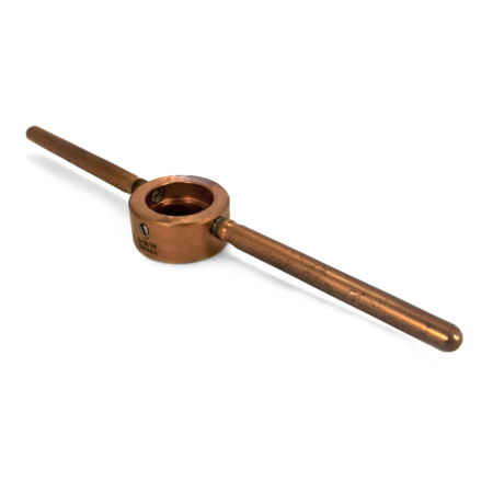 Вороток для плашек М10-М14 D=30/38 двухсторонний Beltools Вороток для плашек М10-М14 D=30/38 двухсторонний Beltools