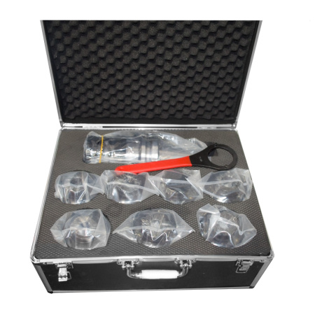 Патрон резьбонарезной BT40 М24-М42 с набором головок 7шт GT42 Beltools Патрон резьбонарезной BT40 М24-М42 с набором головок 7шт GT42 Beltools