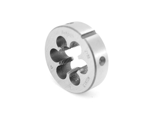 Плашка М22х1,5 6h левая D=55мм (2650-2194) Beltools Плашка М22х1,5 6h левая D=55мм (2650-2194) Beltools