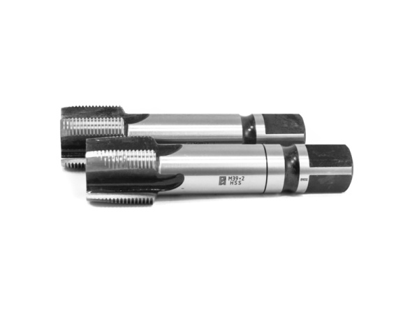 Метчик М39х2 машинно-ручной (HSS) 2шт компл. исп2 ГОСТ 3266-81 Beltools Метчик М39х2 машинно-ручной (HSS) 2шт компл. исп2 ГОСТ 3266-81 Beltools